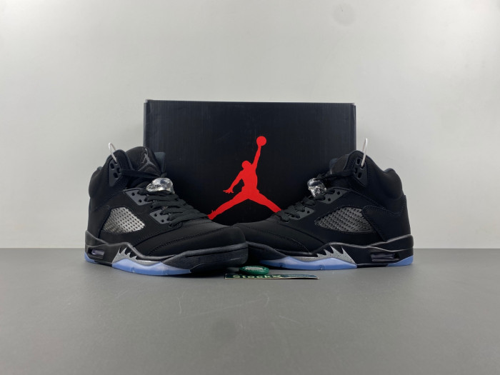 Air Jordan 5 "black metallic reimagined" hf3975-001 - Image 3