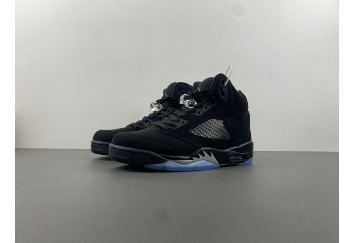 Air Jordan 5 "black metallic reimagined" hf3975-001 - Image 2