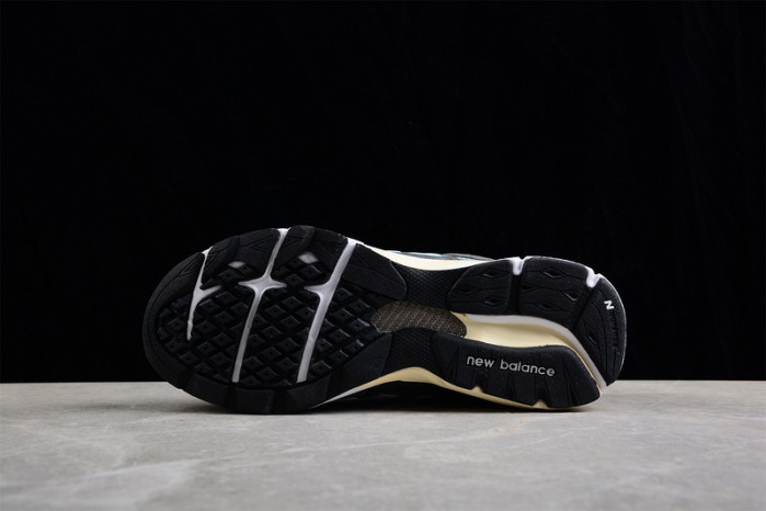 New Balance NB-057 - Image 4