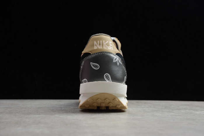 Nike ldwaffle x sacai black parachute beige cv5053-001 - Image 3