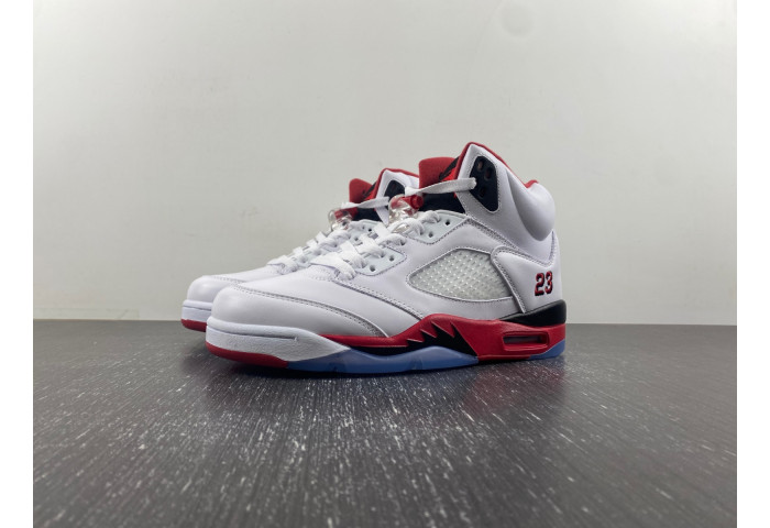 Air Jordan 5 low 136027-120 - Image 2
