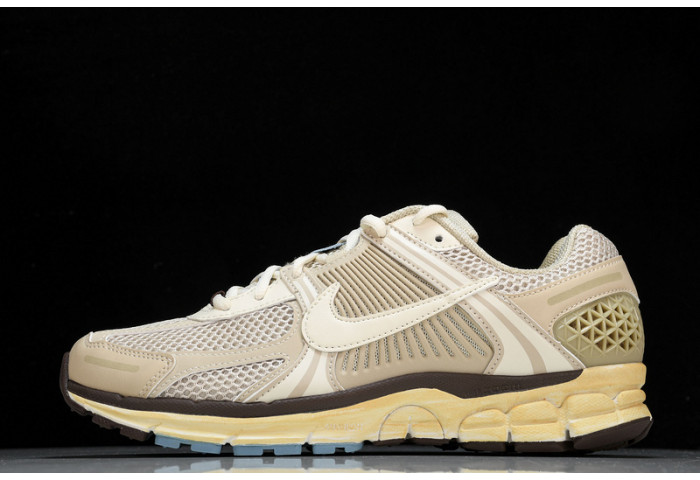 Nike air zoom vomero 5 fb8825-111 - Image 2