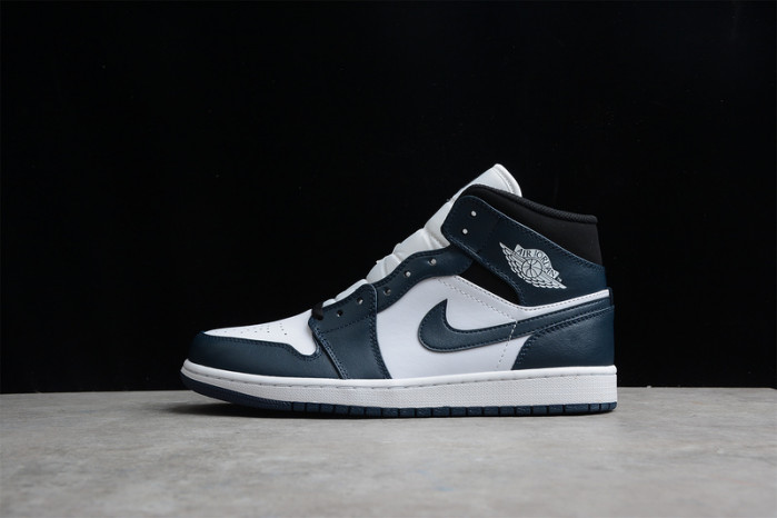 Air Jordan 1 mid armory navy 554724-411