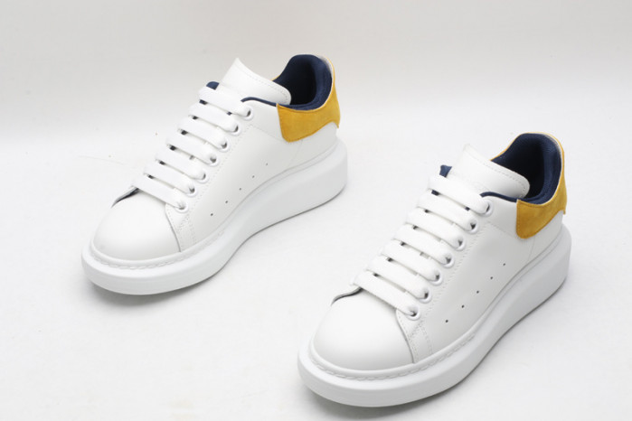 Alexander McQueen Sneaker AMS-054 - Image 3