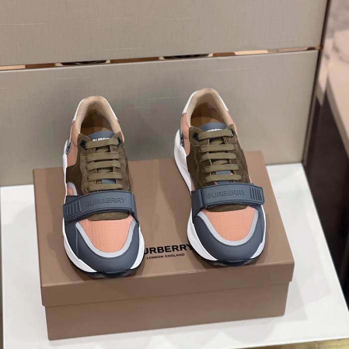 Burberry Sneakers BS-020 - Image 4