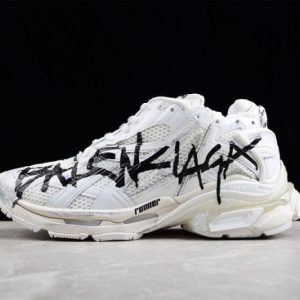 Balenciaga triple trainer BTT-089