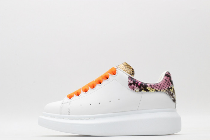 Alexander McQueen Sneaker AMS-046