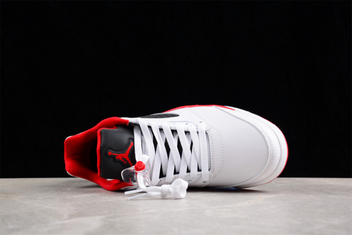Air Jordan 5 low 819171-101 - Image 4