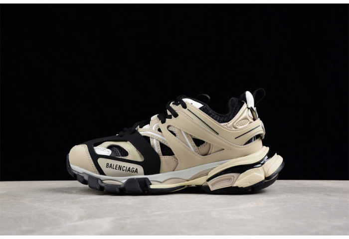 Balenciaga triple trainer BTT-105 - Image 2