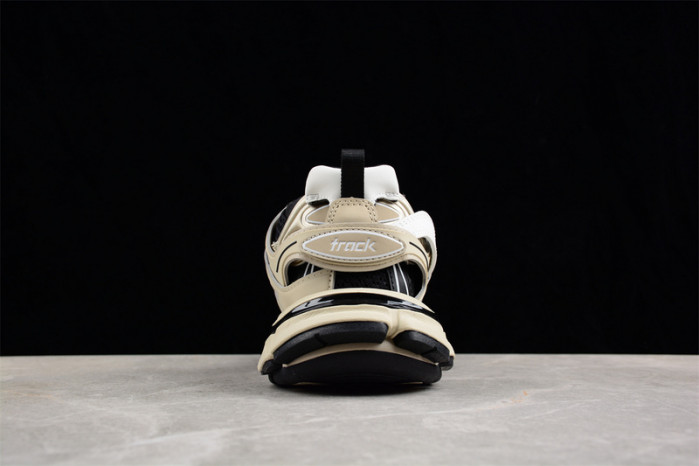 Balenciaga triple trainer BTT-105 - Image 3