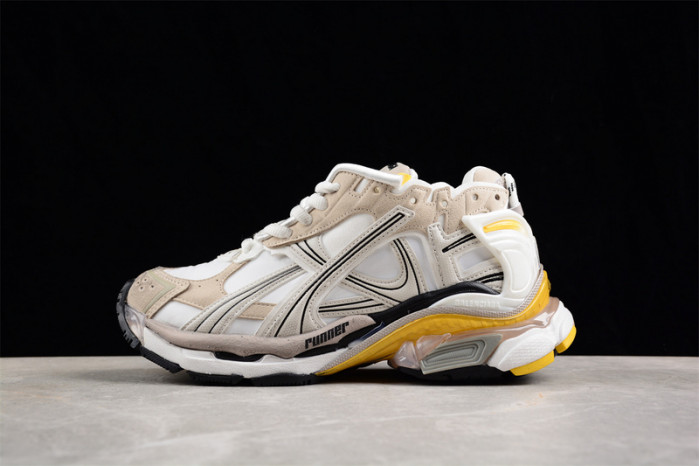Balenciaga triple trainer BTT-155