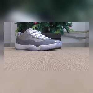 Wholesale Top Quality Sneakers Worldwide