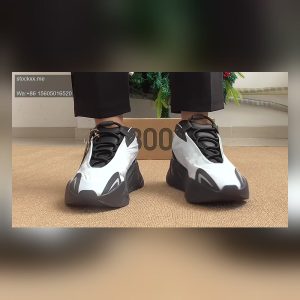 PK GOD Yeezy Boost 700 MNVN Blue Tint On Foot Review