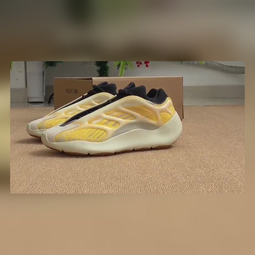 Yeezy 700 V3 HP5425 Mono Safflower Unboxing Review & On Feet