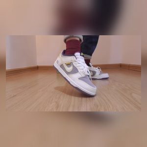 Union x Nike Dunk Low Lakers On Foot