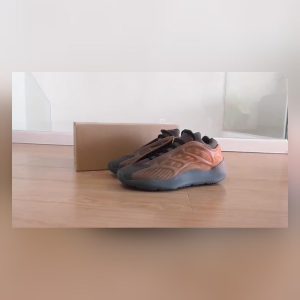 Yeezy Boost 700 V3 Copper Fade First Look & On Feet