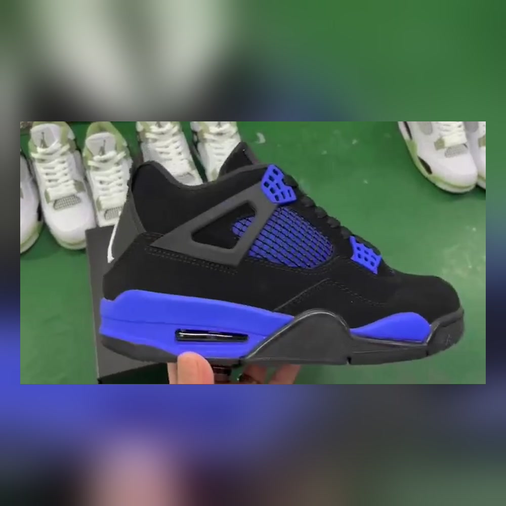 Air Jordan 4 Black Royal