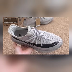 Yeezy 350 V2 Beige Black Detailed Look