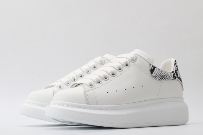 Alexander McQueen Sneaker AMS-048 - Image 3