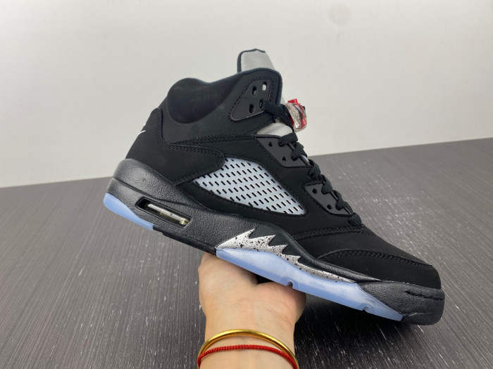 Air Jordan 6 845035-003 - Image 4